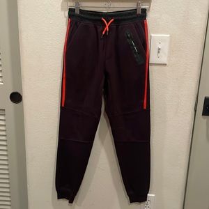 Zara boys Never Regret sweatpants